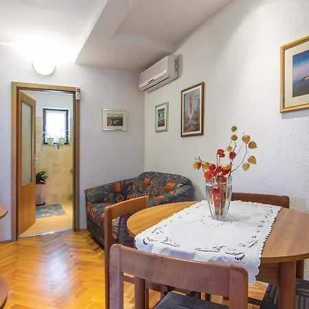 With A Parking Space - 20545 * Rovinj